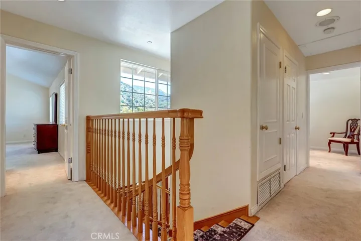 13487 Trego Place, Los Angeles, California 91342