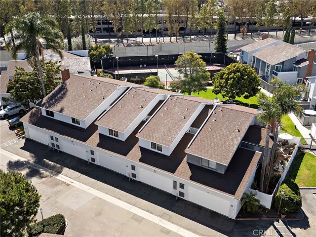 622 Whitney Way, Costa Mesa, California 92626