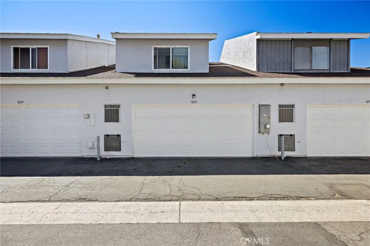 622 Whitney Way, Costa Mesa, California 92626