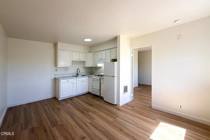 3901 Saviers Rd-17