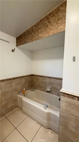 44423 3rd E, Lancaster, California 93535