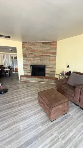 44423 3rd E, Lancaster, California 93535