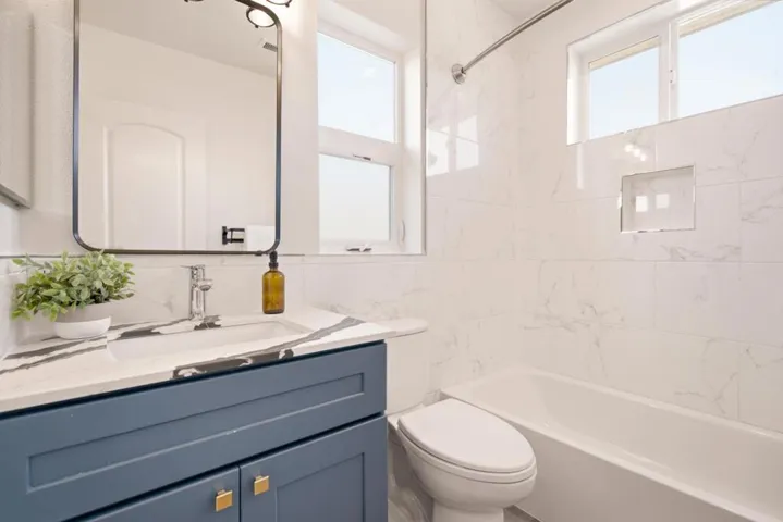 1721 Middlefield Road, Redwood City, California 94063