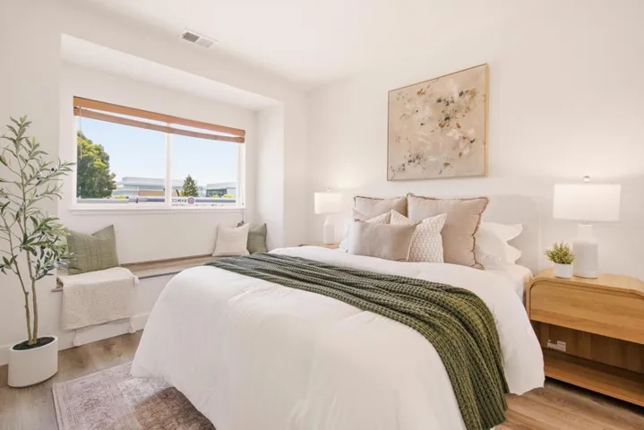 1721 Middlefield Road, Redwood City, California 94063