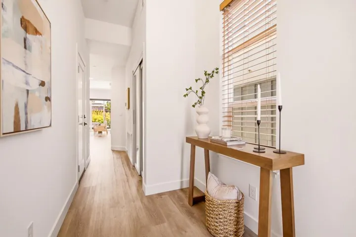 1721 Middlefield Road, Redwood City, California 94063