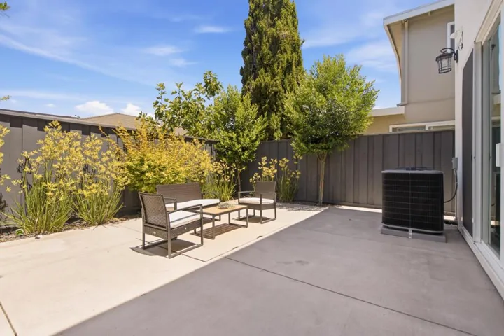 1721 Middlefield Road, Redwood City, California 94063
