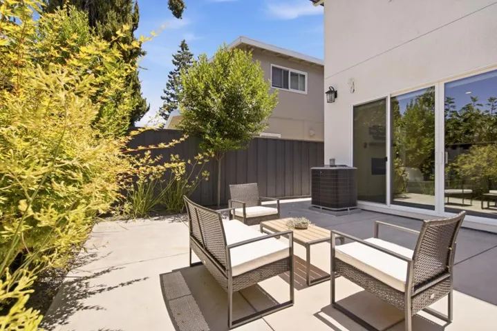 1721 Middlefield Road, Redwood City, California 94063