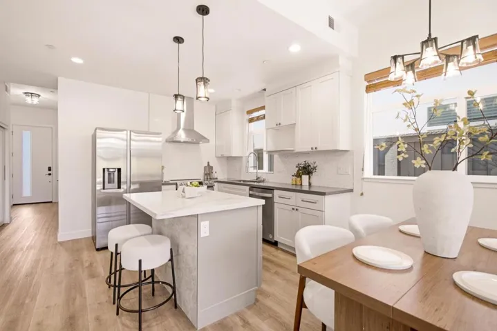 1721 Middlefield Road, Redwood City, California 94063