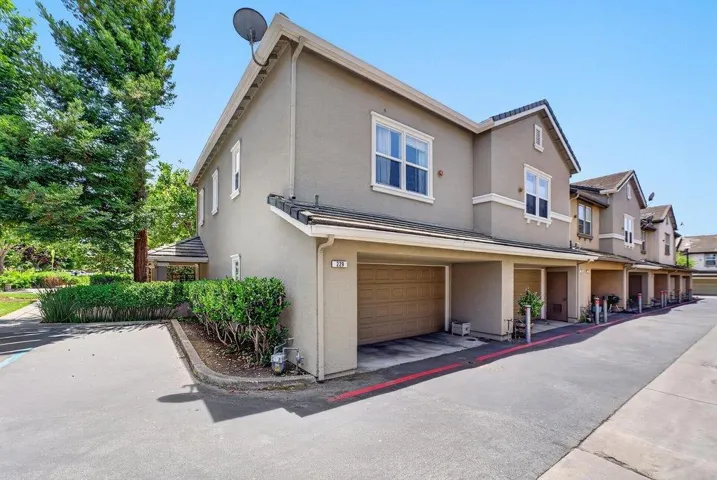 229 Lighthouse Drive, Watsonville, California 95076
