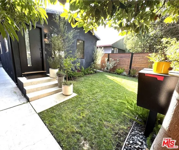 4251 S Centinela Avenue, Los Angeles, California 90066