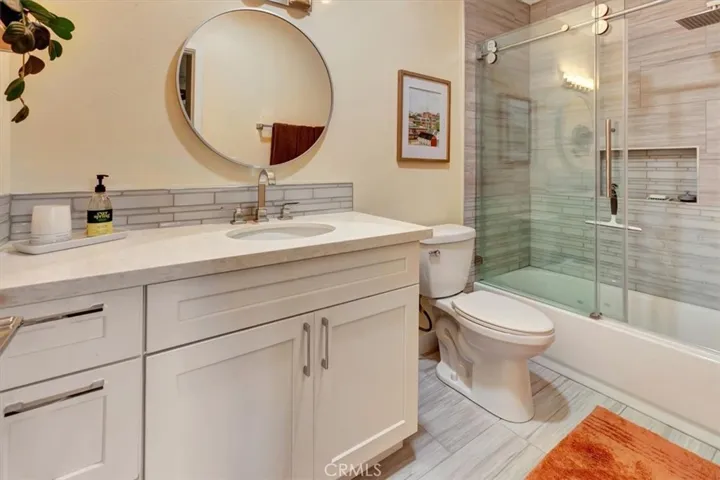 674 W Main Street A, Tustin, California 92780