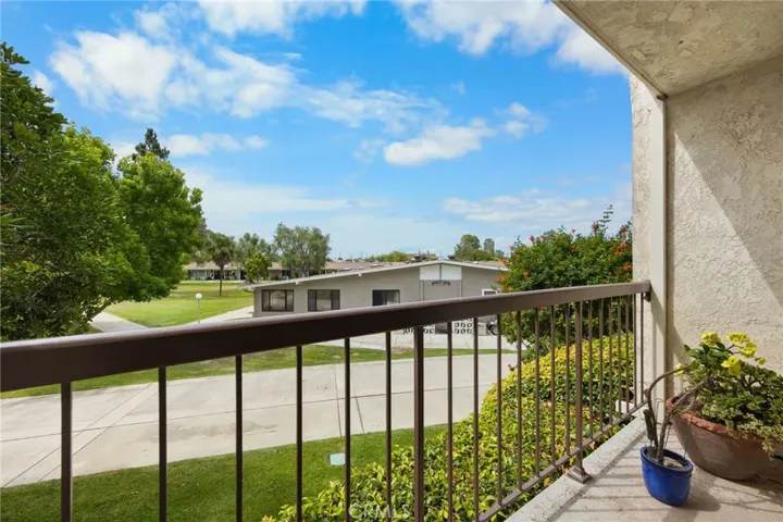 13650 Del Monte 3a, Seal Beach, California 90740