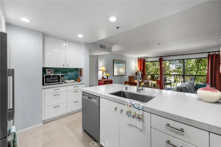 13650 Del Monte 3a, Seal Beach, California 90740