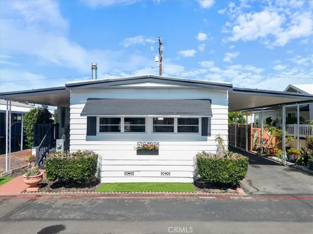 16444 Bolsa Chica 26, Huntington Beach, California 92649