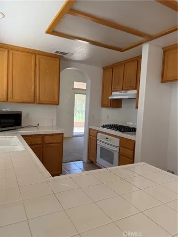 11236 Country Club Drive, Apple Valley, California 92308