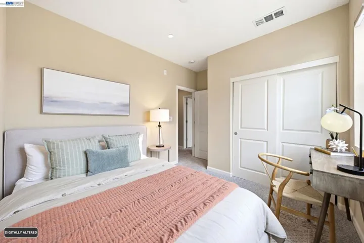 2212 Day Sailor Court, Richmond, California 94804