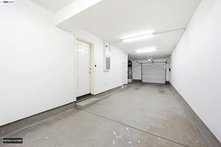 2212 Day Sailor Court, Richmond, California 94804