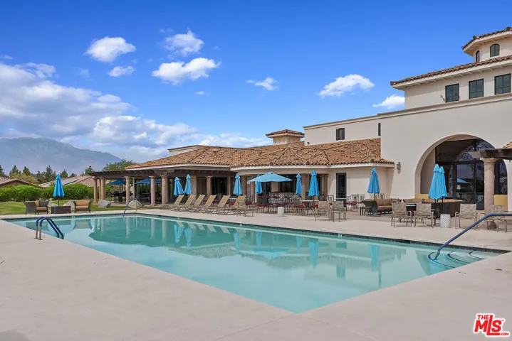 2207 Via Calderia, Palm Desert, California 92260