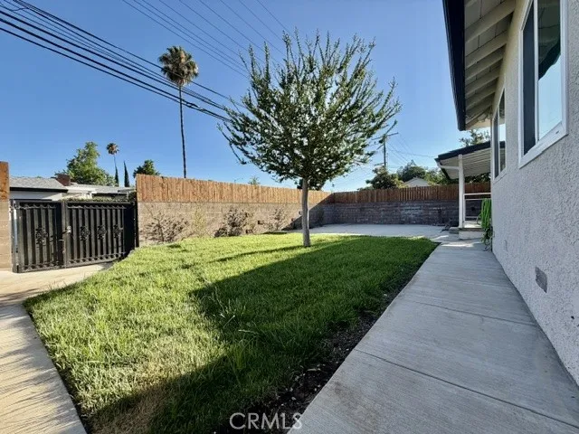 23130 Hartland, West Hills, California 91307