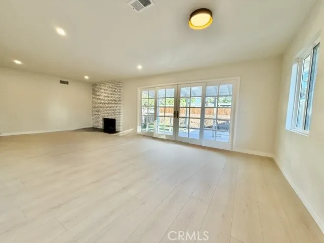 23130 Hartland, West Hills, California 91307