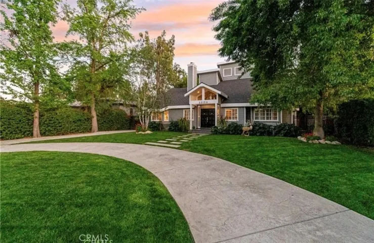 23134 Collins Street, Woodland Hills, California 91367