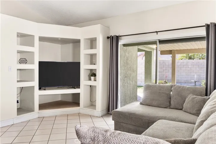 7307 Chilibre, Bakersfield, California 93313