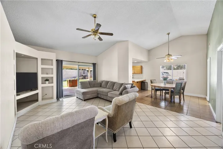 7307 Chilibre, Bakersfield, California 93313