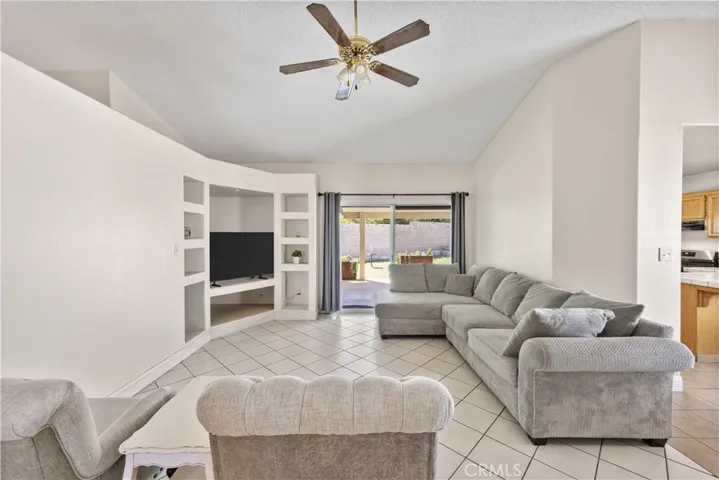 7307 Chilibre, Bakersfield, California 93313