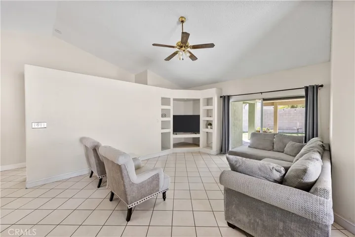 7307 Chilibre, Bakersfield, California 93313