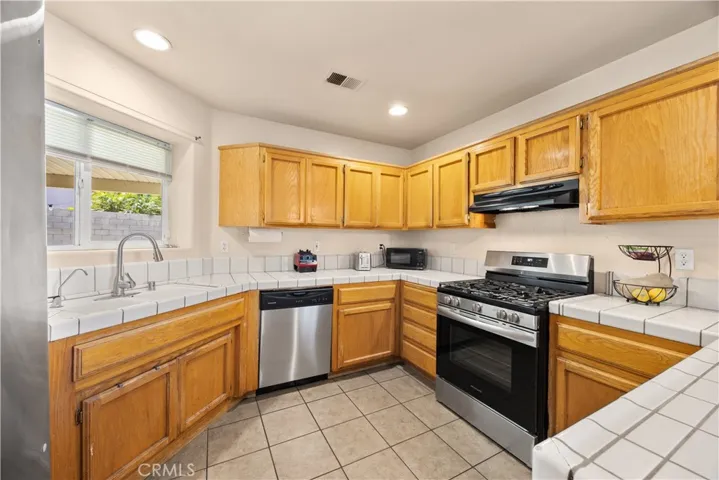 7307 Chilibre, Bakersfield, California 93313