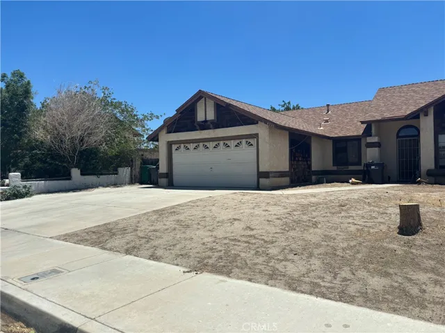 4226 Adobe, Palmdale, California 93552