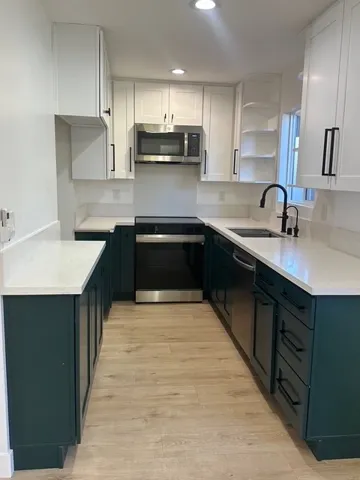 1810 Verdugo Vista C, Glendale, California 91208