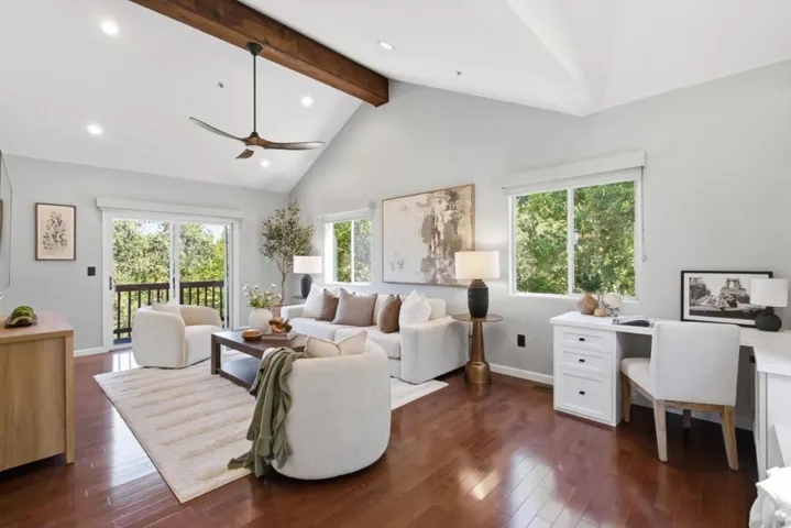 21546 Alma Court, Los Gatos, California 95033