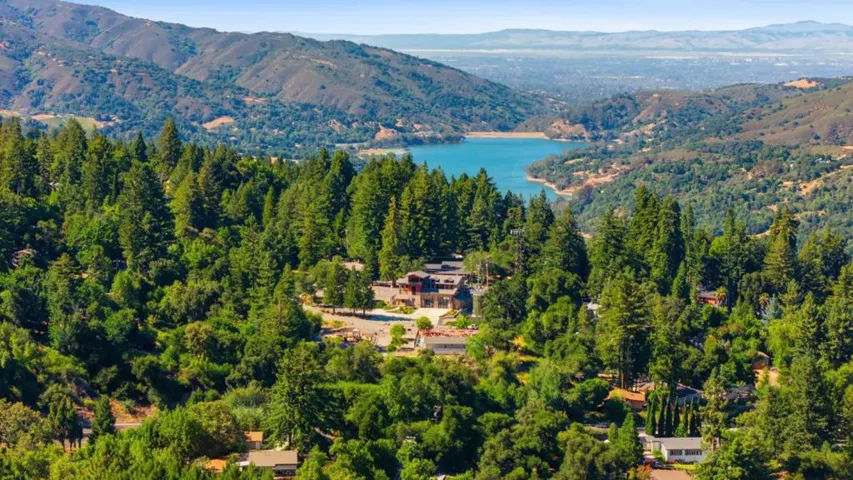 21546 Alma Court, Los Gatos, California 95033
