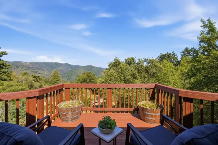 21546 Alma Court, Los Gatos, California 95033