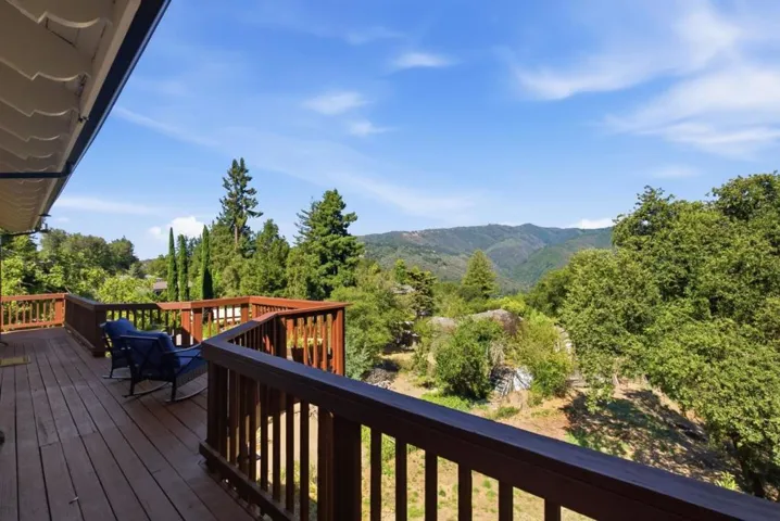 21546 Alma Court, Los Gatos, California 95033