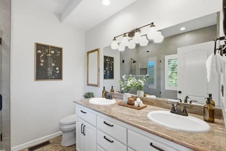 21546 Alma Court, Los Gatos, California 95033