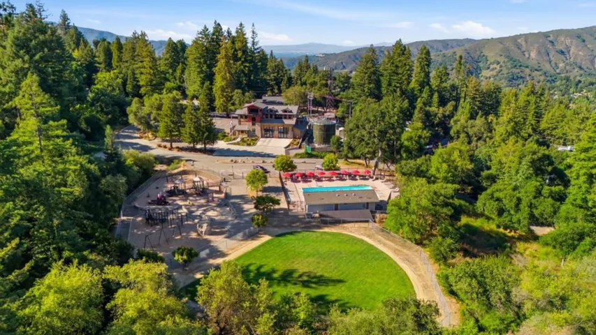21546 Alma Court, Los Gatos, California 95033