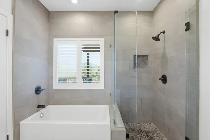 21546 Alma Court, Los Gatos, California 95033