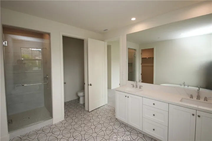 205 Birdseye, Irvine, California 92618