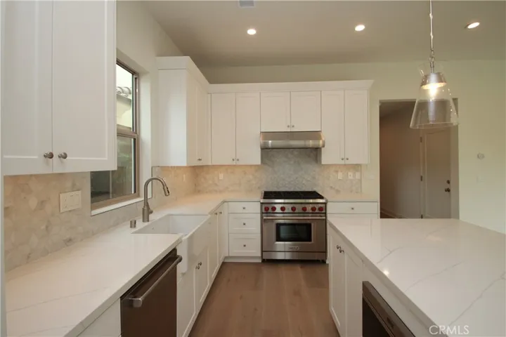 205 Birdseye, Irvine, California 92618