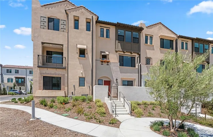101 Sorrel Court, Burbank, California 91506