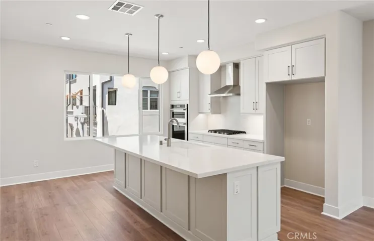 101 Sorrel Court, Burbank, California 91506