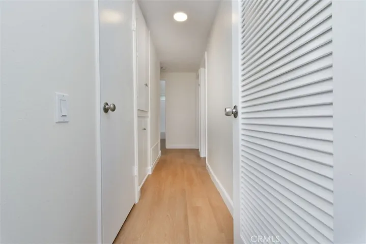 7006 Helmsdale Road, West Hills, California 91307