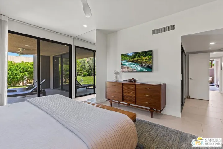 1845 S La Paloma, Palm Springs, California 92264