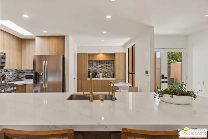 1845 S La Paloma, Palm Springs, California 92264