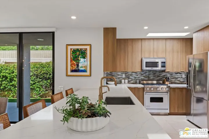 1845 S La Paloma, Palm Springs, California 92264