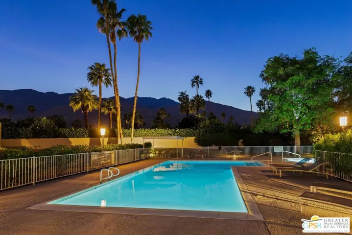 1845 S La Paloma, Palm Springs, California 92264