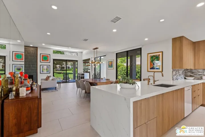 1845 S La Paloma, Palm Springs, California 92264