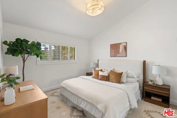 14468 Yukon Avenue, Hawthorne, California 90250
